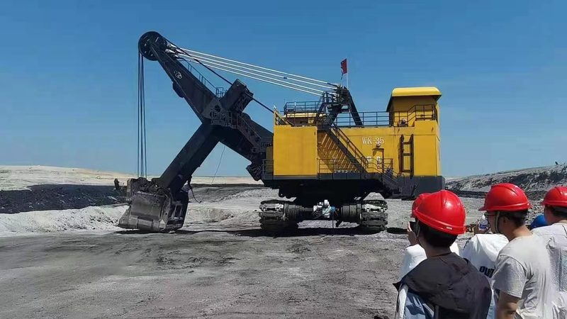 单钢轮压路机：型号规格尺寸背后的技术解析