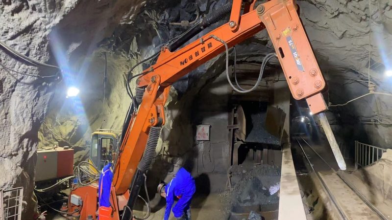 手扶压路机型号规格解析：关键参数与选型逻辑